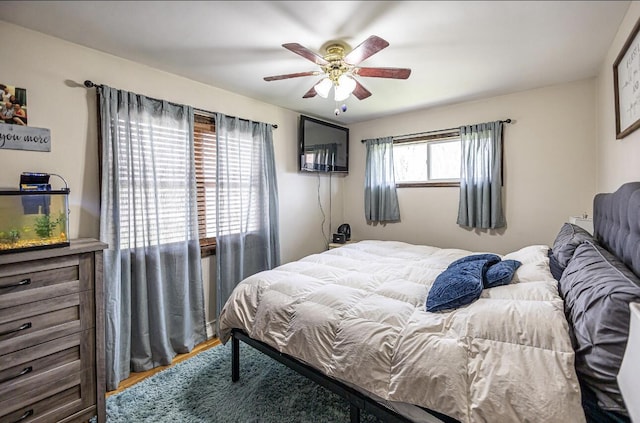 bedroom featuring a ceiling fan