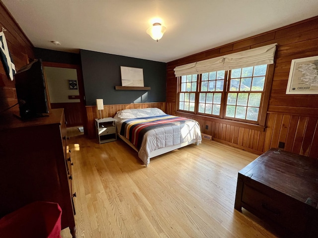 116 W Hill St, Leland, MI 49654