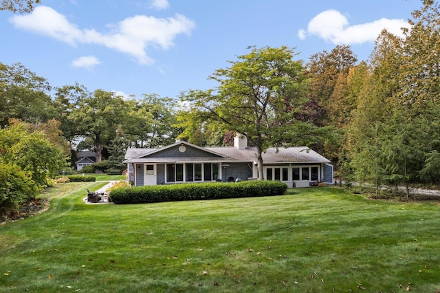 116 W Hill St, Leland, MI 49654