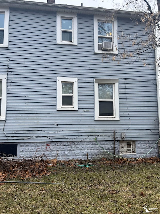 455 Kitchener St, Detroit, MI 48215 - view of side of property featuring cooling unit