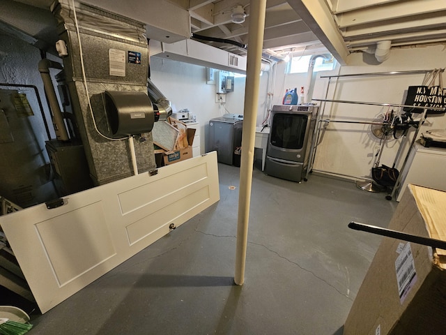 basement with washer and dryer
