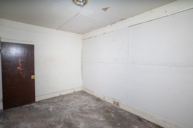 13057 Chelsea St, Detroit, MI 48213 - view of empty room