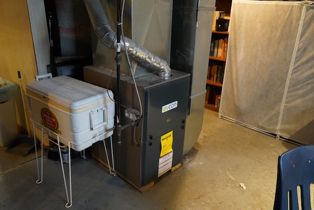 20115 Santa Barbara Dr, Detroit, MI 48221 - utility room with heating unit