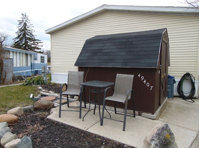 49407 Au Lac Dr E, Chesterfield, MI 48051 - view of patio with an outdoor structure