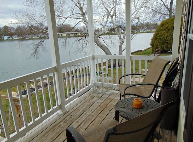 49407 Au Lac Dr E, Chesterfield, MI 48051 - deck featuring a water view