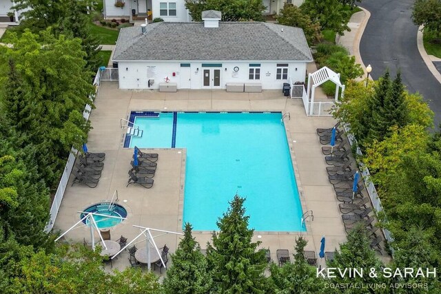 201C Outlook Dr Unit 8, Douglas, MI 49406 - community pool with fence and a patio