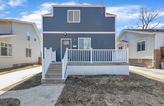 view of front of home with covered porch