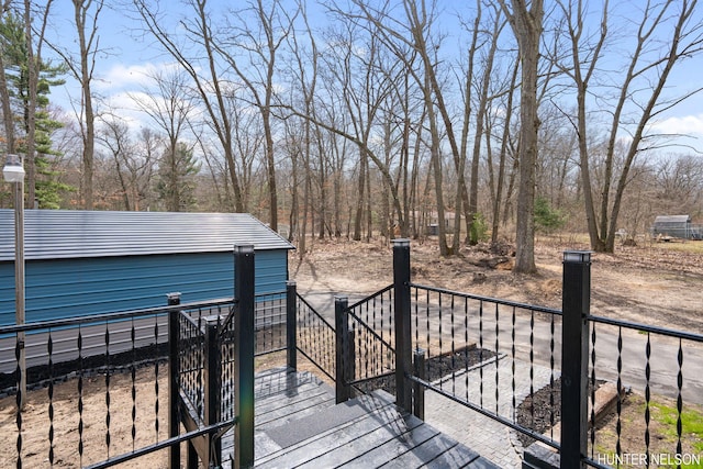 175 Cora Ave, Muskegon, MI 49445 - deck with fence