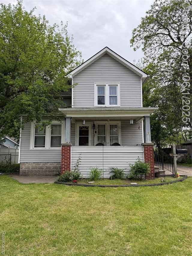 35 Grove Park St, Mount Clemens, MI 48043 - view of front of home featuring a porch
