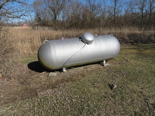 exterior details with heating fuel