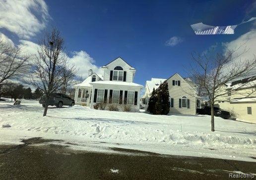 1219 Portsmouth Dr, Howell, MI 48843 - photo 2