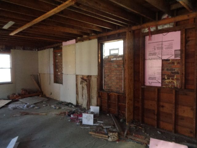 7538 Firwood St, Detroit, MI 48204 - view of misc room