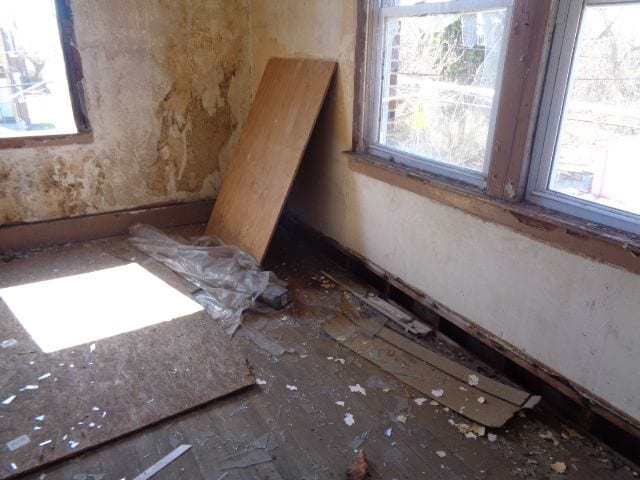 7538 Firwood St, Detroit, MI 48204 - view of unfurnished room