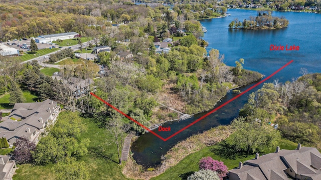 11183 Bayshore Ct, Clarkston, MI 48348 - aerial view of residential area featuring a large body of water