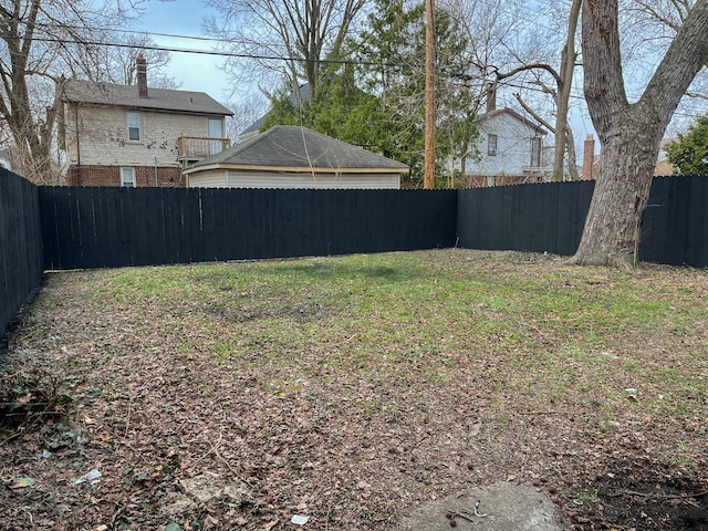 4651 Berkshire St, Detroit, MI 48224 - view of yard with a fenced backyard