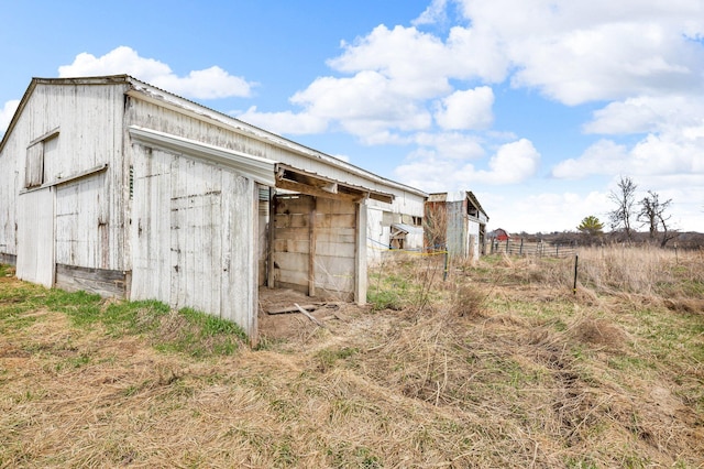 6357 Baldwin Rd, Swartz Creek, MI 48473 - view of outdoor structure with an outdoor structure
