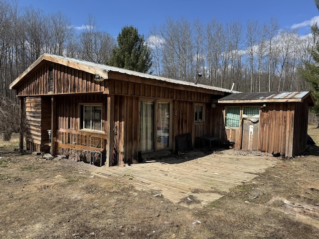 view of outdoor structure