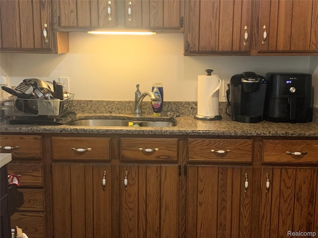 3850 Madison St, Dearborn, MI 48124 - photo 8