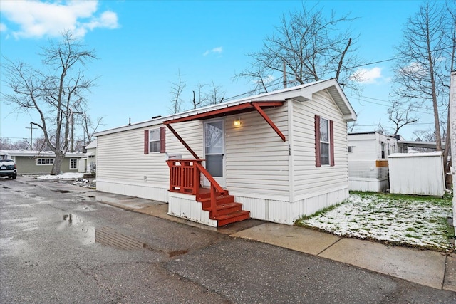 22600 Middlebelt Rd Lot F-28, Farmington Hills, MI 48336 - view of manufactured / mobile home
