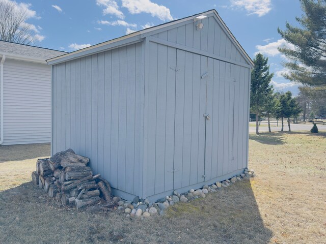 10953 Johnston Blvd, Saint Helen, MI 48656 - view of outbuilding featuring an outdoor structure