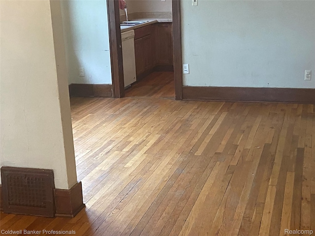 22106 Avalon St, Saint Clair Shores, MI 48080 - unfurnished room featuring light wood finished floors