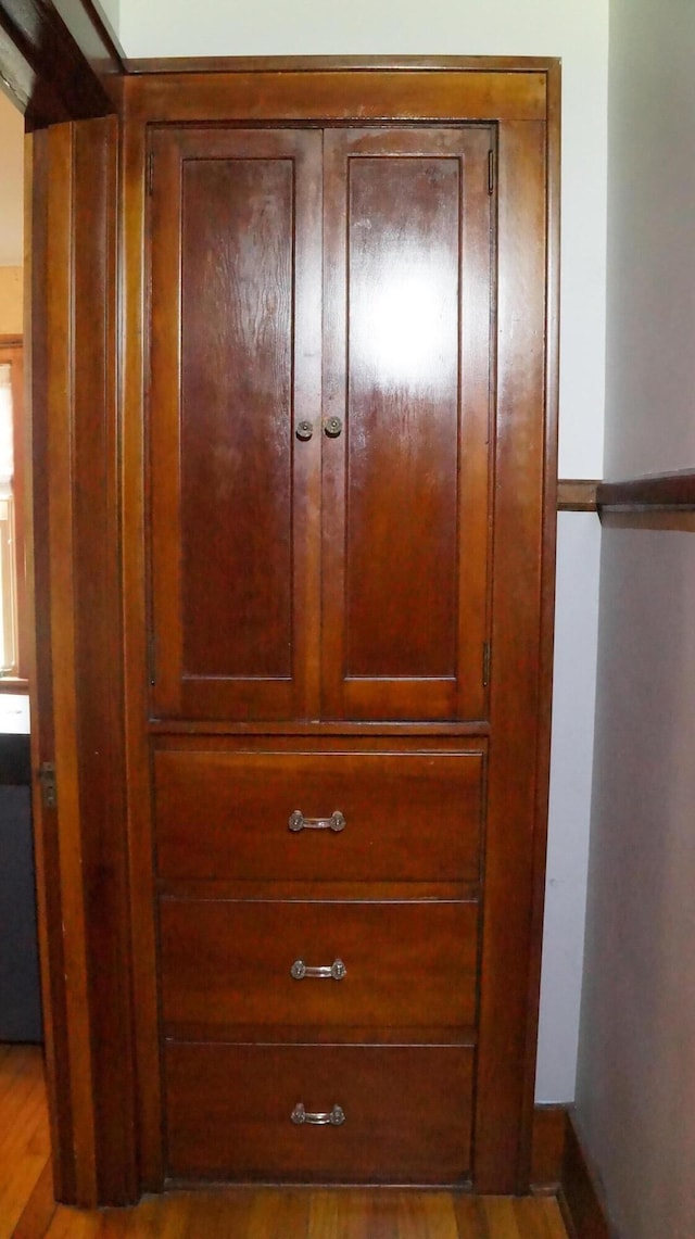 11340 Mccrone Rd, Milan, MI 48160 - detailed view of wood finished floors