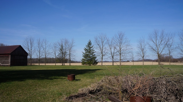 11340 Mccrone Rd, Milan, MI 48160 - view of green lawn featuring an outdoor structure