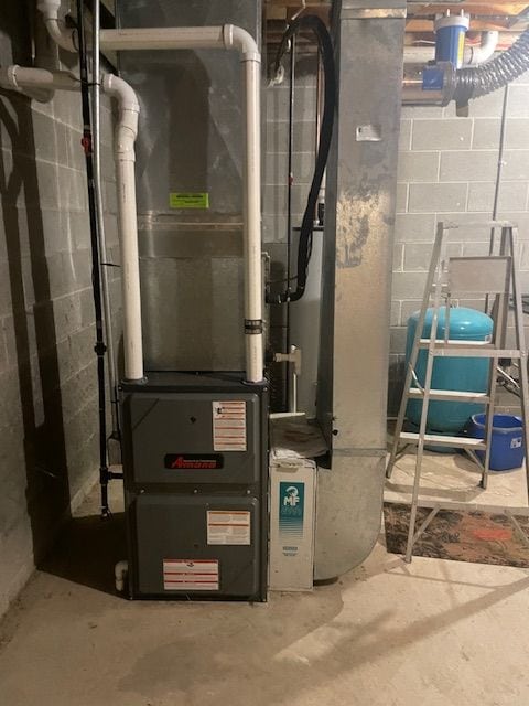 2515 N Lake Pleasant Rd, Attica, MI 48412 - utilities with heating unit