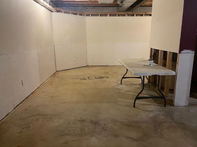 2515 N Lake Pleasant Rd, Attica, MI 48412 - view of unfinished below grade area