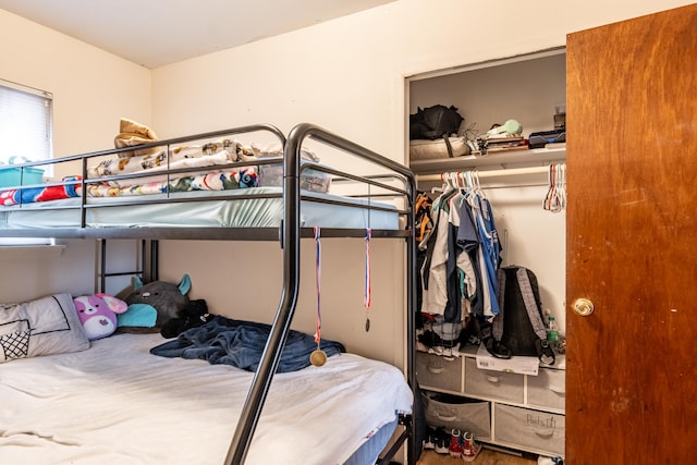 bedroom with a closet