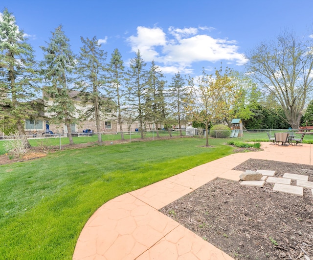 view of yard featuring fence