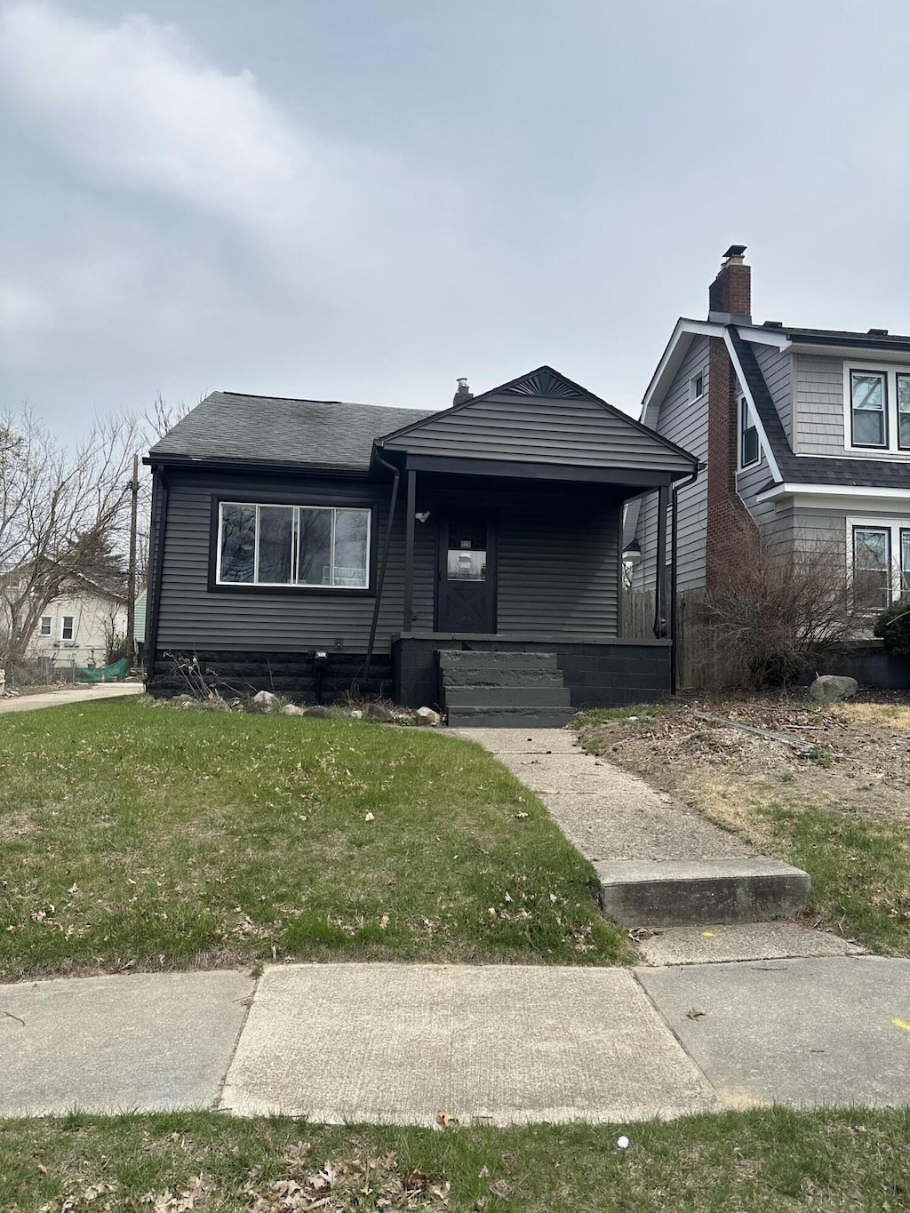 506 Hilldale Dr, Royal Oak, MI 48067 - photo 1