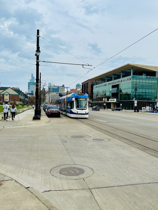 220 Alfred St, Detroit, MI 48201 - view of street with street lighting