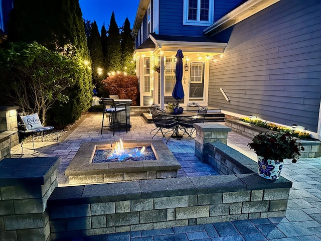 1728 Town Commons Dr, Howell, MI 48855 - view of swimming pool with a fire pit and a patio area