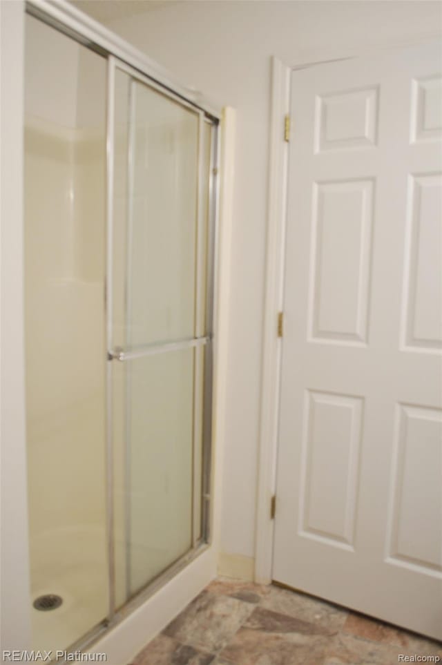 12201 Pinehurst Ln, Grand Blanc, MI 48439 - full bath with a stall shower
