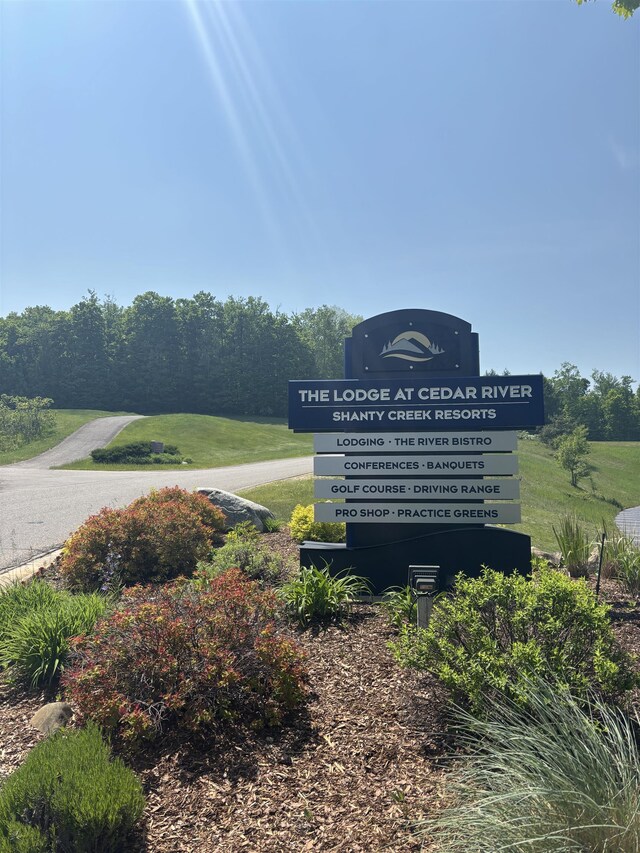 2400 Troon S, Bellaire, MI 49615