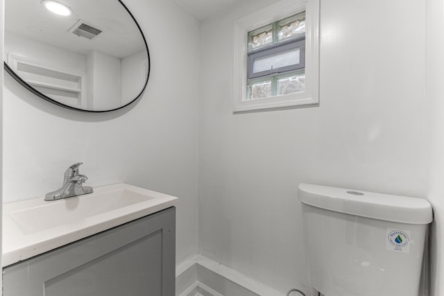 1409 Charter St, Lincoln Park, MI 48146 - bathroom featuring vanity and visible vents