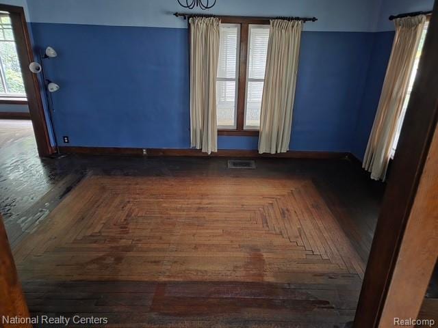 404 Main St, Fenton, MI 48430 - photo 33