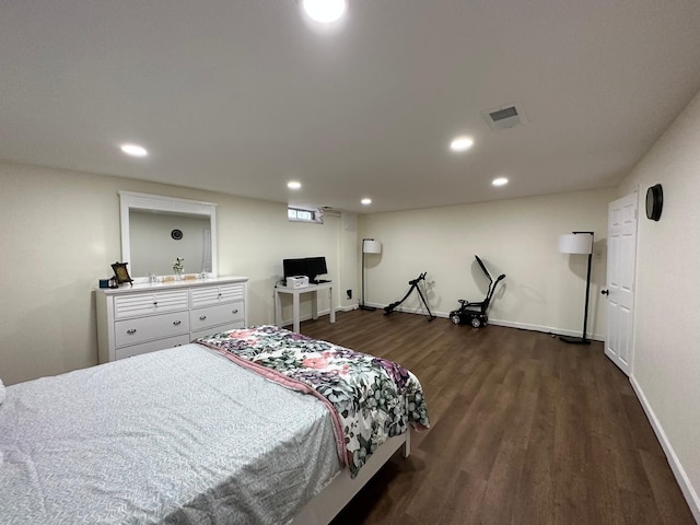 31042 Wellston Dr, Warren, MI 48093 - bedroom featuring baseboards, dark wood finished floors, visible vents, and recessed lighting