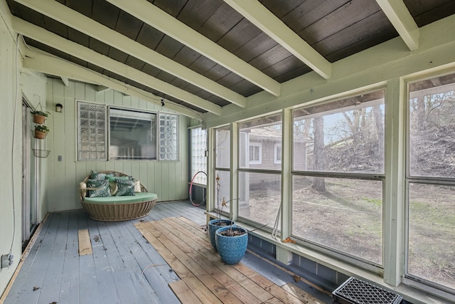 27423 W 12 Mile Rd, Farmington Hills, MI 48334 - sunroom / solarium with beam ceiling