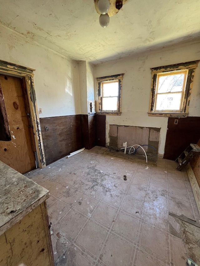 190 W Buena Vista St, Highland Park, MI 48203 - view of unfurnished room