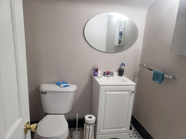 16115 Westbrook St, Detroit, MI 48219 - half bathroom with toilet and vanity