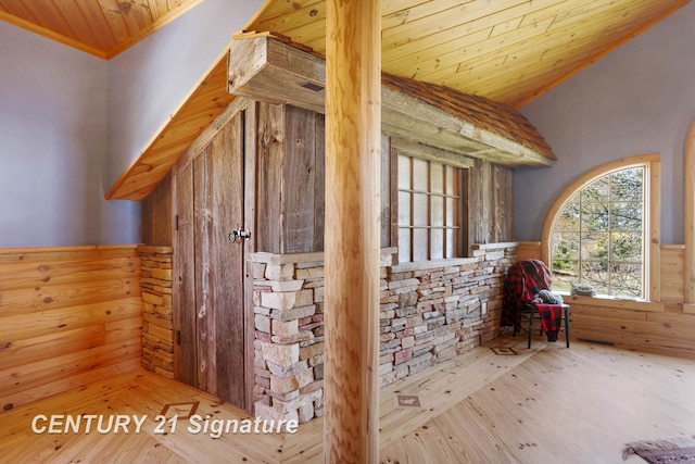 4285 N Iva Rd, Hemlock, MI 48626 - interior space