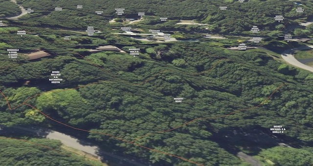 377 Peninsula Knolls Ln, Traverse City, MI 49686