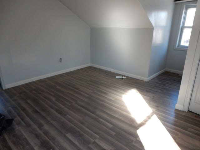 10415 Roxbury St, Detroit, MI 48224 - photo 11