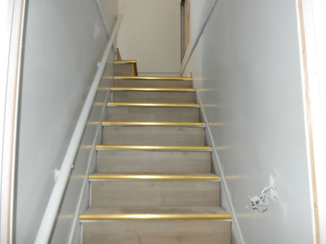10415 Roxbury St, Detroit, MI 48224 - photo 13