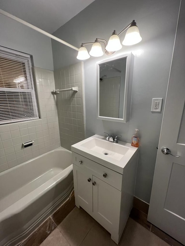 full bath with vanity and shower / bathtub combination