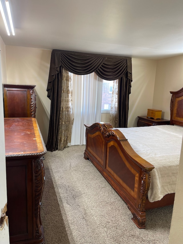 bedroom featuring carpet floors
