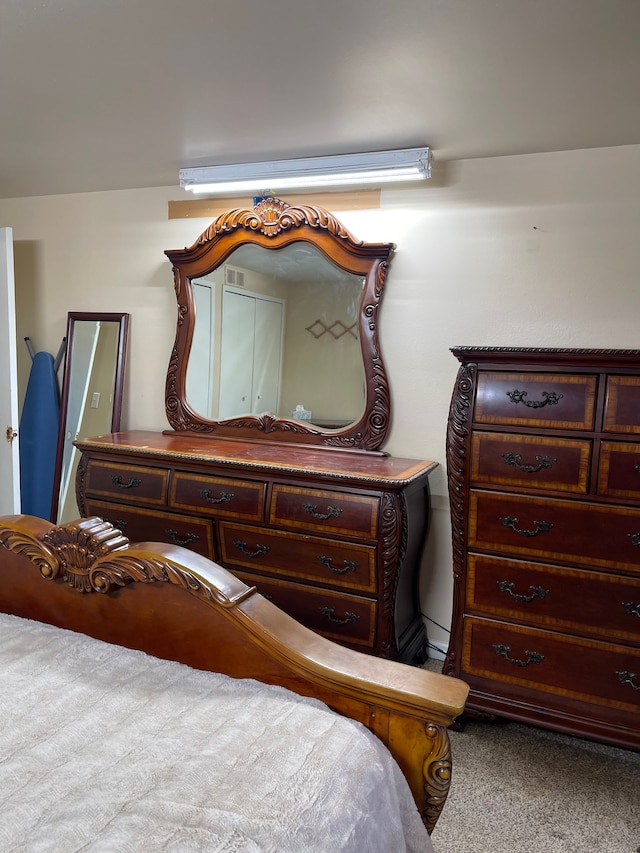bedroom featuring carpet floors