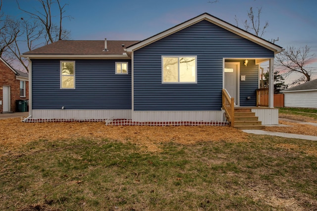 12751 Rosemary Blvd, Oak Park, MI 48237 - view of front of property with a front yard and roof with shingles